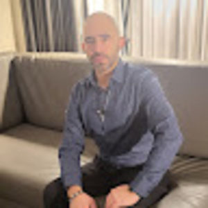 Meet your Posher, Jason